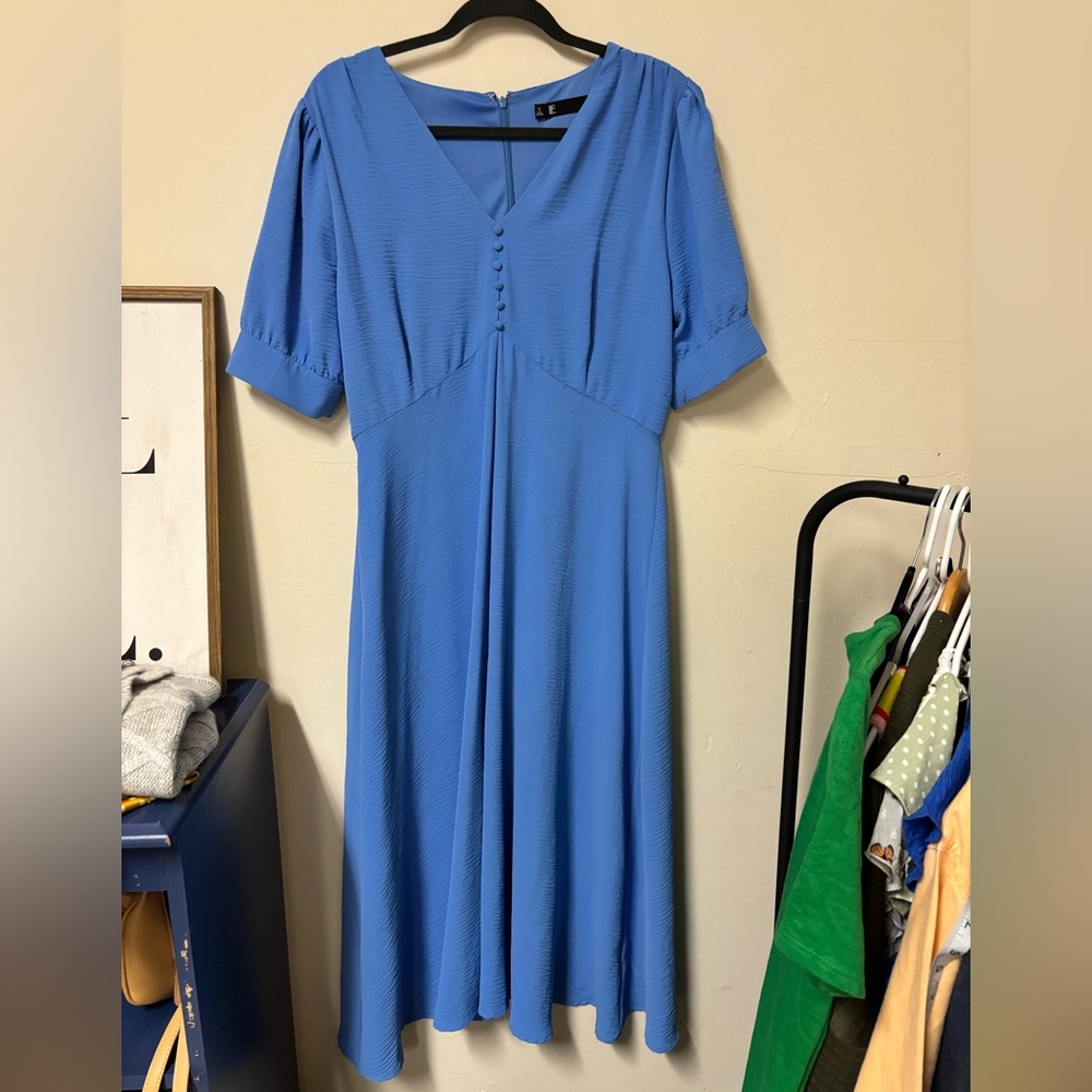 Leslie Fay Blue Midi Dress with V-Neck